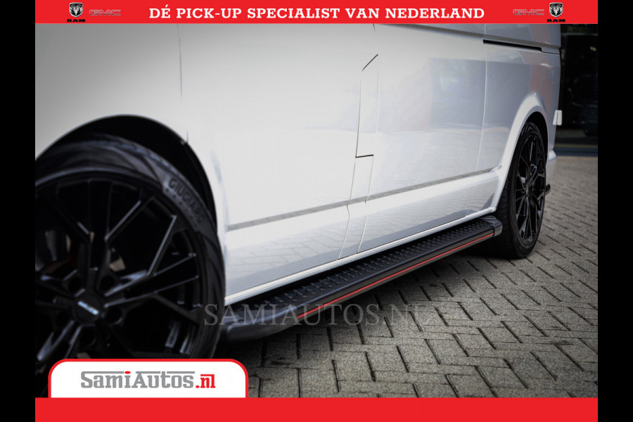 Volkswagen Transporter 2.0 TDI DC L2H1 30 Bulli 6 Persoons | Zeer Dik | In Zeer Goede Conditie | Comfortabele Dubbele Cabine met 6 Zitplaatsen | Body Kit | 20 Inch Brede Zwarte Wielen | Full Led | Camera | 2X Schuif Deuren |