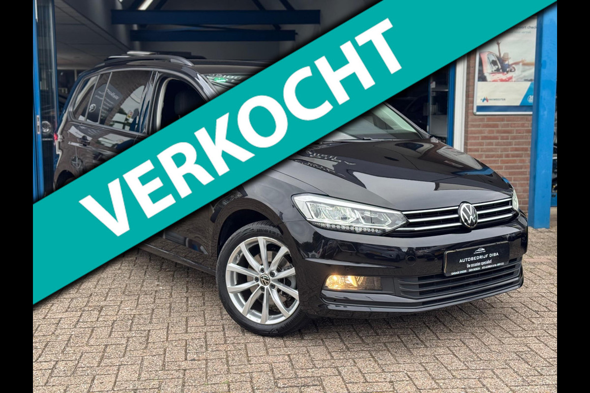 Volkswagen Touran 1.5 TSI Comfortline Business 7p AUT NAVI Volkswagen Touran 1.5 TSI Comfortline Business 7p AUT NAVI