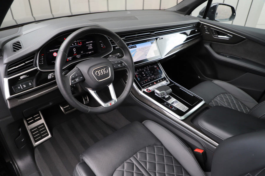 Audi SQ7 4.0 TFSI Quattro 7pers. | 507PK | Luchtvering | Achterasbesturing | Massage | Head-up | Keyles-go | Pano | B&O | Carbon | Sfeerv