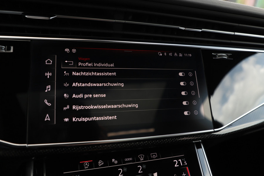 Audi SQ7 4.0 TFSI Quattro 7pers. | 507PK | Luchtvering | Achterasbesturing | Massage | Head-up | Keyles-go | Pano | B&O | Carbon | Sfeerv