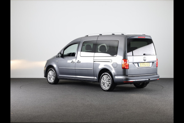 Volkswagen Caddy Maxi 1.4 TSI Trendline 125 pk Automaat (DSG) | Navigatie | Trekhaak | Parkeersensoren (Park assist) | Achteruitrijcamera | Stoelverwarming | Autom. airco |