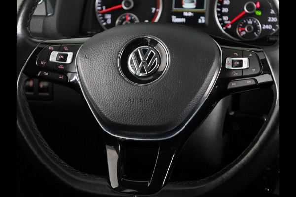 Volkswagen Caddy Maxi 1.4 TSI Trendline 125 pk Automaat (DSG) | Navigatie | Trekhaak | Parkeersensoren (Park assist) | Achteruitrijcamera | Stoelverwarming | Autom. airco |