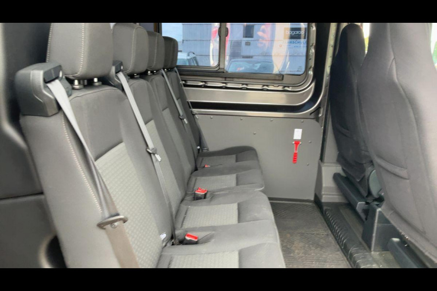 Ford Transit 350 2.0 TDCI L3H2 DC Trend 6-zits | 170pk |  Dubbele Cabine  | Navigatie | Camera | Trekhaak | Stoelverwarming | Armsteun