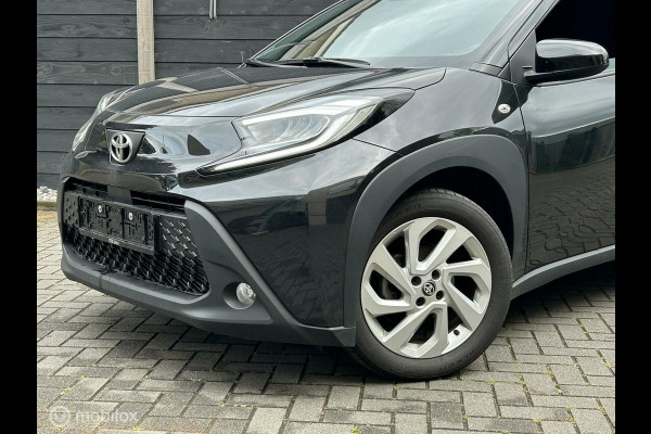 Toyota Aygo X 1.0 VVT-i S-CVT Automaat LED verl. / LM / Clima / Carplay / 10.250KM!!!