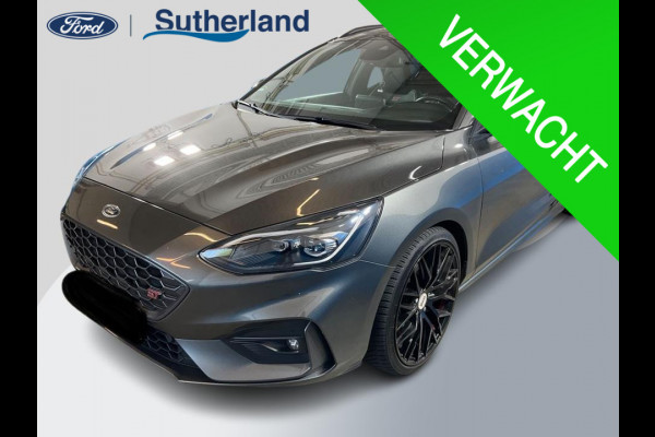 Ford FOCUS Wagon 2.3 EcoBoost ST-3 | Automaat 280pk! | Panoramadak | Winter Pack | Adaptive cruise control | Adaptive LED | Head up Display | Camera | 2 bandensets