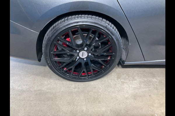 Ford FOCUS Wagon 2.3 EcoBoost ST-3 | Automaat 280pk! | Panoramadak | Winter Pack | Adaptive cruise control | Adaptive LED | Head up Display | Camera | 2 bandensets