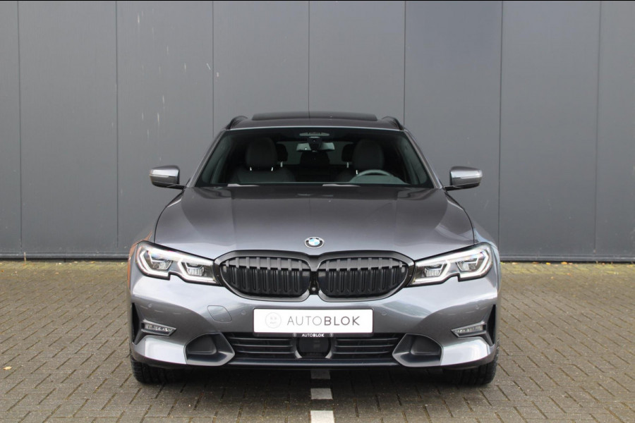 BMW 3 Serie Touring 330e xDrive Sport | Laser | Pano | Leder | ACC