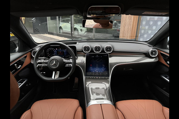 Mercedes-Benz C-Klasse Estate 300 e AMG Line Panoramadak Luxe Leder Adapt. Cruise Headup Display LED Trekhaak 18''LM 1e Eigenaar