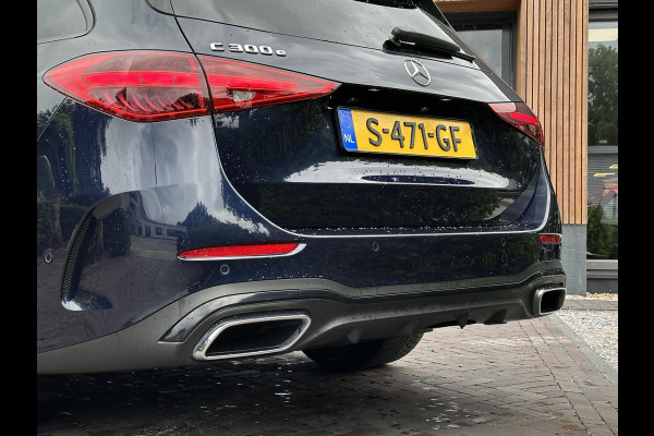 Mercedes-Benz C-Klasse Estate 300 e AMG Line Panoramadak Luxe Leder Adapt. Cruise Headup Display LED Trekhaak 18''LM 1e Eigenaar