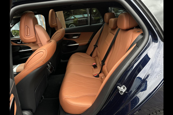 Mercedes-Benz C-Klasse Estate 300 e AMG Line Panoramadak Luxe Leder Adapt. Cruise Headup Display LED Trekhaak 18''LM 1e Eigenaar