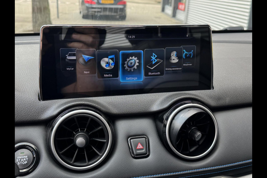 Seres 3 52kWh - Automaat I Panorama dak I Navigatie I Leer I Airco I Camera rond om I Digitale Cockpit I 4330 Km gereden