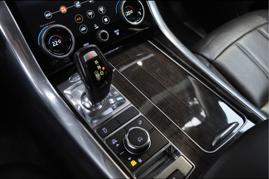 Land Rover Range Rover Sport 3.0 SDV6 Navi Elektr achterklep Leer PDC Entertainment systeem achter Stoelverwarming voor & achter 21'' LM velgen