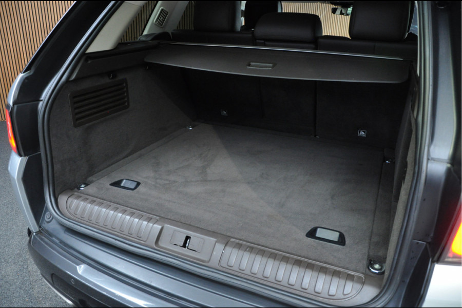 Land Rover Range Rover Sport 3.0 SDV6 Navi Elektr achterklep Leer PDC Entertainment systeem achter Stoelverwarming voor & achter 21'' LM velgen