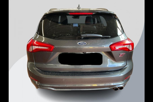 Ford FOCUS Wagon 2.0 EcoBlue ST 190pk diesel | Wegklapbare trekhaak | Adaptive cruise control | Winter Pack | Adaptive LED | Head up Display | Bang&Olufsen |  1.800 kg trekgewicht