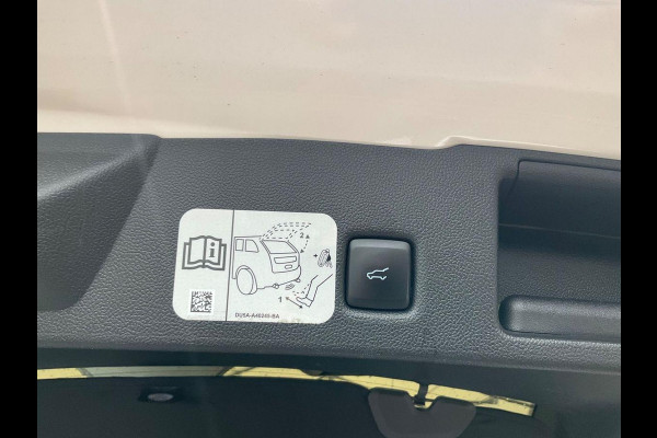 Ford Kuga 2.5 PHEV Vignale | Panoramadak | Adaptive cruise control | Winter Pack | Elektrische achterklep | Head up Display