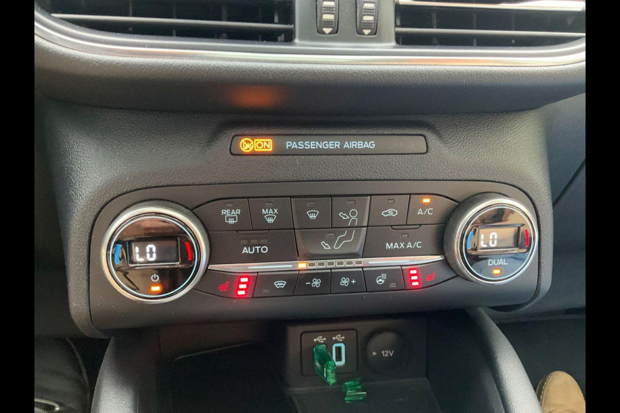 Ford Kuga 2.5 PHEV Vignale | Panoramadak | Adaptive cruise control | Winter Pack | Elektrische achterklep | Head up Display