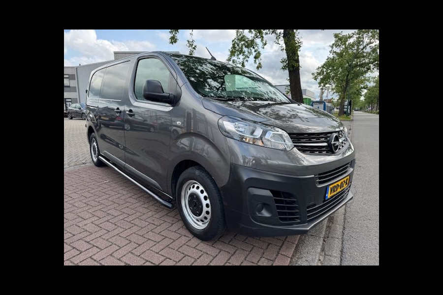 Opel Vivaro 2.0 CDTI 145pk L2 H1 Edition 3Persoons Airco,Cruisecontrol,Navigatie Nette Auto