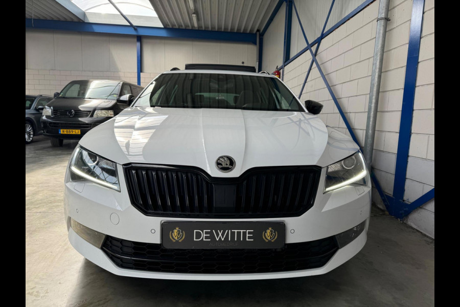 Škoda Superb Combi 2.0 TSI Sportline 220PK Pano|Camera|Trekhaak|VOLL