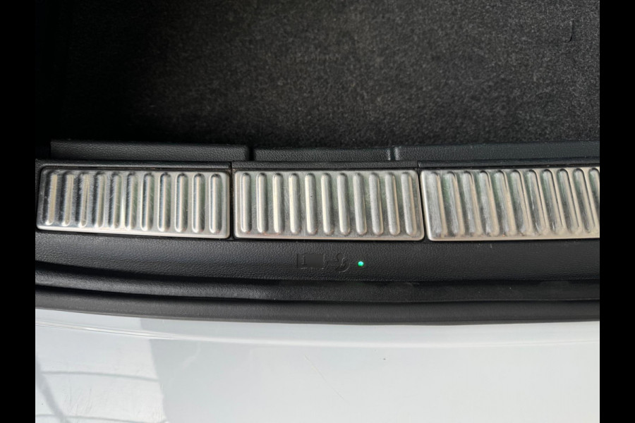 Škoda Superb Combi 2.0 TSI Sportline 220PK Pano|Camera|Trekhaak|VOLL