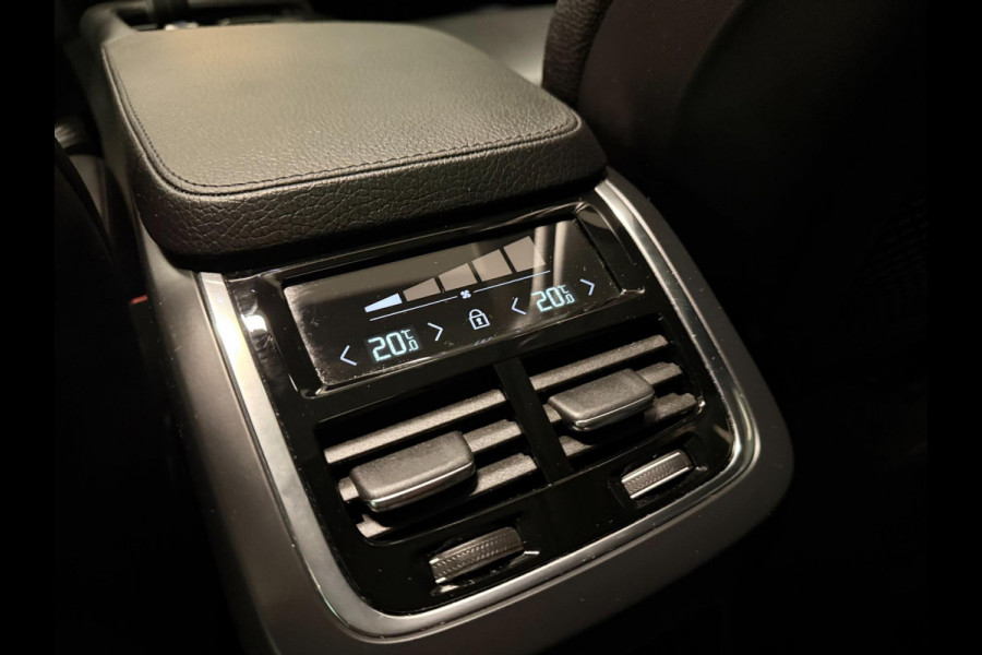 Volvo XC90 2.0 T8 Recharge AWD Inscription Expression PANO/LEDER/DAB/LED/H-KARDON/7ZITS///