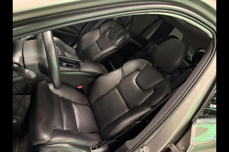 Volvo XC90 2.0 T8 Recharge AWD Inscription Expression PANO/LEDER/DAB/LED/H-KARDON/7ZITS///