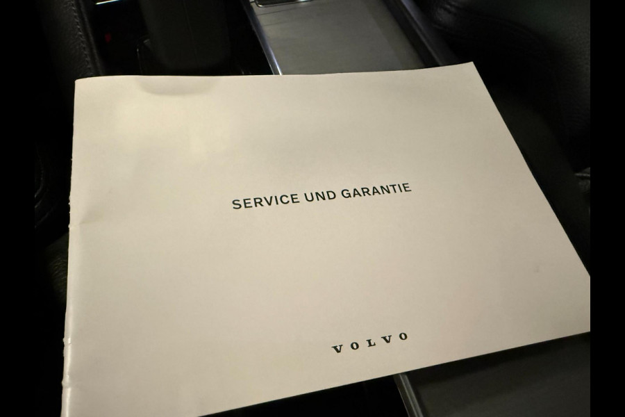 Volvo XC90 2.0 T8 Recharge AWD Inscription Expression PANO/LEDER/DAB/LED/H-KARDON/7ZITS///