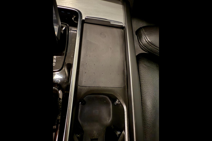 Volvo XC90 2.0 T8 Recharge AWD Inscription Expression PANO/LEDER/DAB/LED/H-KARDON/7ZITS///