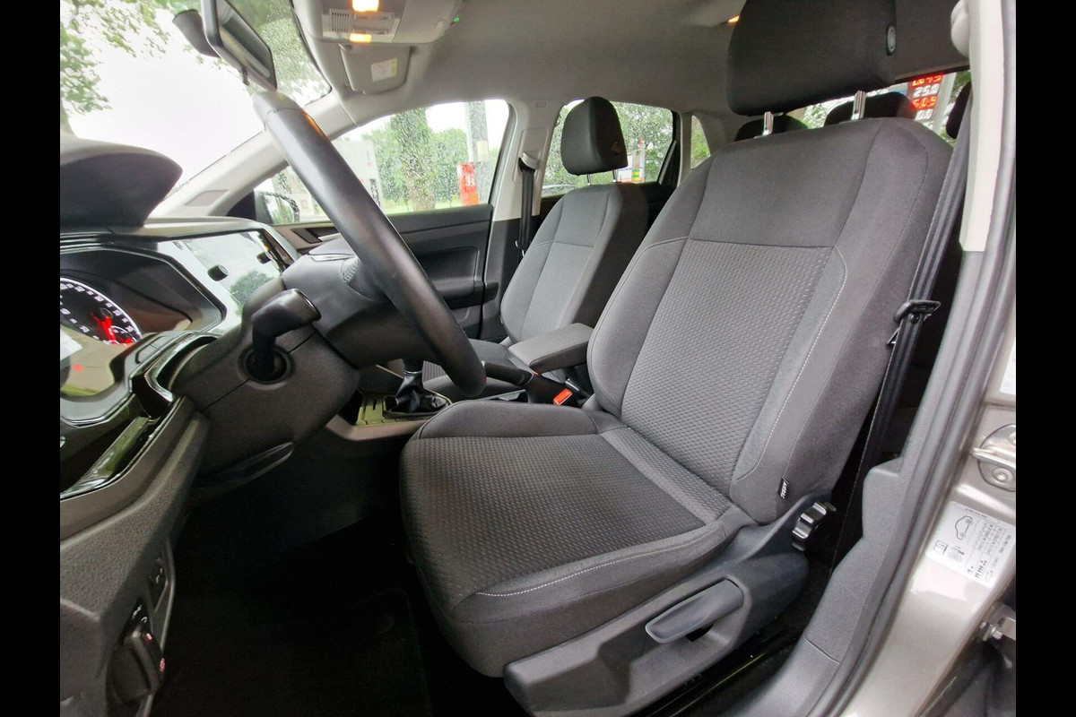 Volkswagen Polo 1.0 TSI R-Line Edition|Airco|Adaptief-cruise|Getintglas|Carplay|53.861KM Volkswagen Polo 1.0 TSI R-Line Edition|Airco|Adaptief-cruise|Getintglas|Carplay|53.861KM