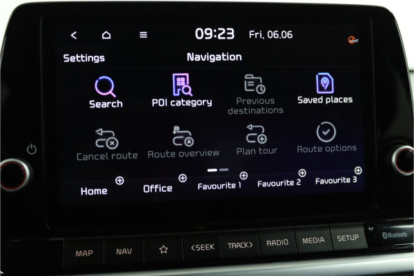 Kia Picanto 1.0 DPi GT-Line - Cruise Control - Navigatie - Climate Control - Lichtmetalen Velgen - Apple/Android Carplay - Fabrieksgarantie Tot 2028