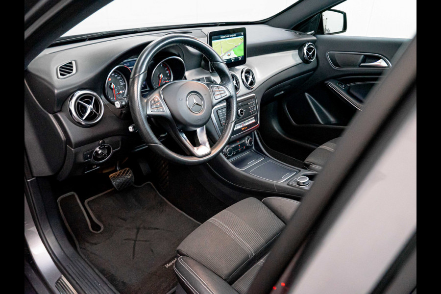 Mercedes-Benz GLA GLA 250 Urban | Trekhaak | Harman Kardon