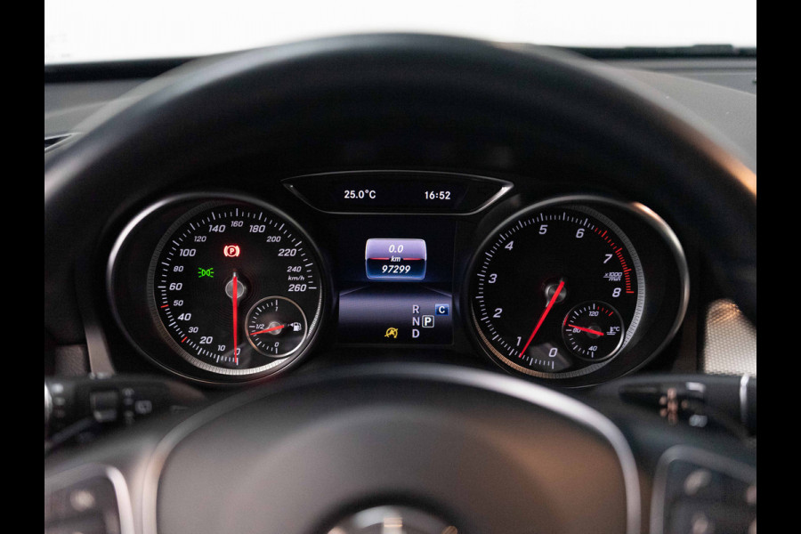 Mercedes-Benz GLA GLA 250 Urban | Trekhaak | Harman Kardon