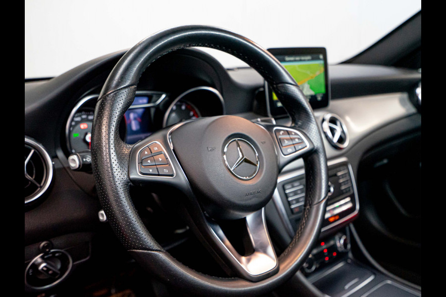 Mercedes-Benz GLA GLA 250 Urban | Trekhaak | Harman Kardon