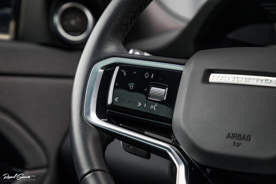 Land Rover Range Rover Evoque 1.5 P300e AWD R-Dynamic SE | Panorama dak | Premium audio | Adaptieve cruise control | Apple carplay |