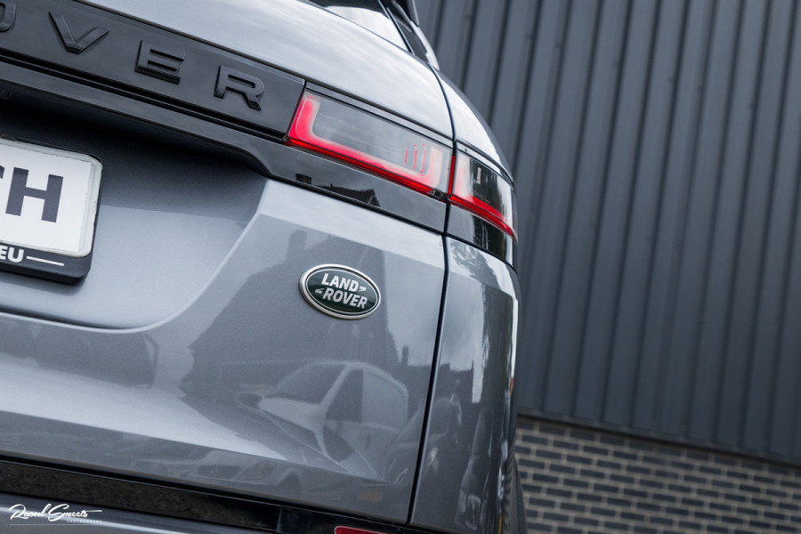 Land Rover Range Rover Evoque 1.5 P300e AWD R-Dynamic SE | Panorama dak | Premium audio | Adaptieve cruise control | Apple carplay |