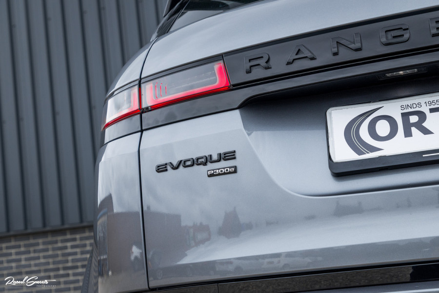 Land Rover Range Rover Evoque 1.5 P300e AWD R-Dynamic SE | Panorama dak | Premium audio | Adaptieve cruise control | Apple carplay |