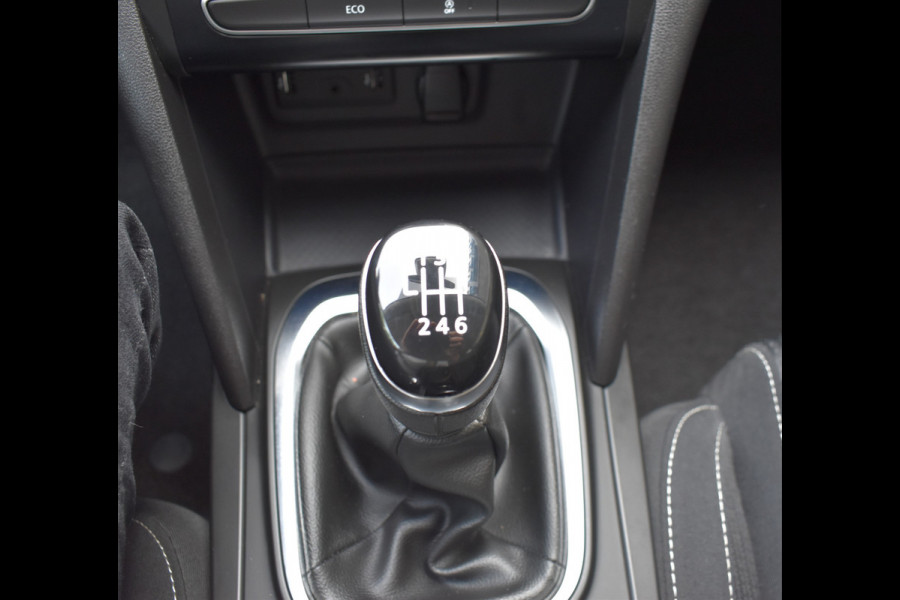 Renault MEGANE Estate 1.2 TCe Zen / Airco / Carplay / Cruise / Navi /