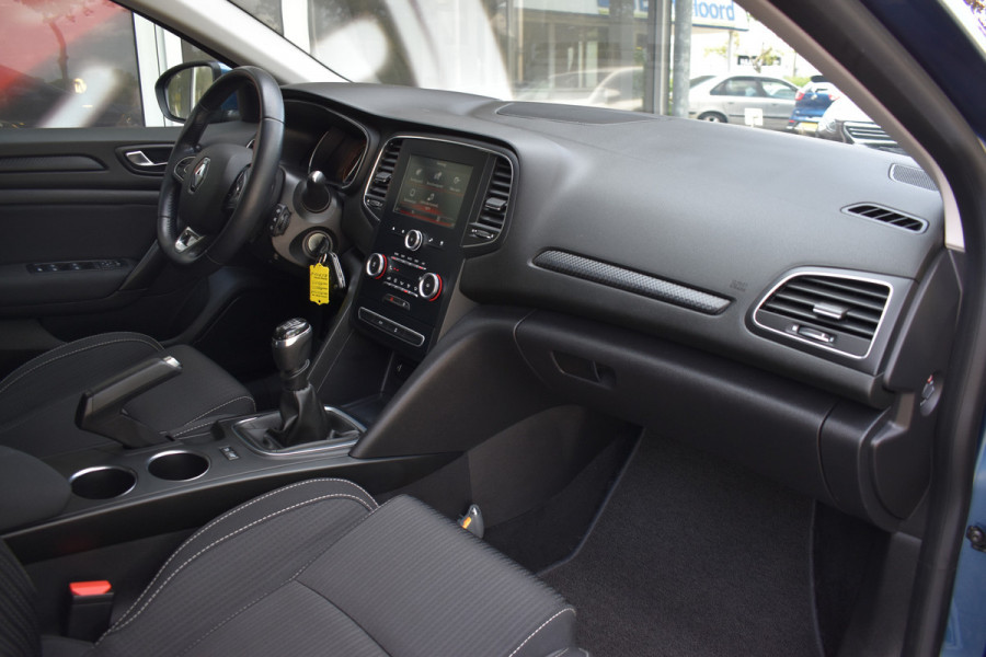 Renault MEGANE Estate 1.2 TCe Zen / Airco / Carplay / Cruise / Navi /