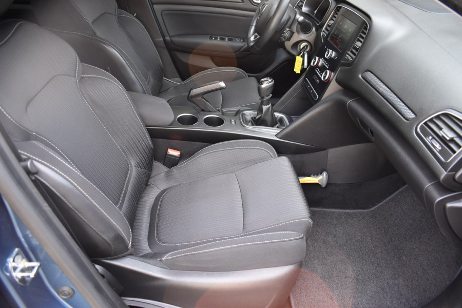 Renault MEGANE Estate 1.2 TCe Zen / Airco / Carplay / Cruise / Navi /