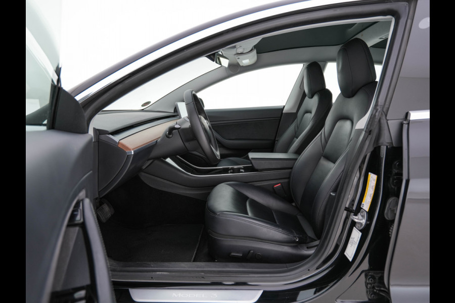 Tesla Model 3 Long Range AWD 75 kWh [ 3-Fase ] (INCL-BTW) Aut. *PANO | AUTO-PILOT | FULL-LEATHER | KEYLESS | FULL-LED | MEMORY-PACK | SURROUND-VIEW | DAB | CARPLAY | DIGI-COCKPIT | LANE-ASSIST | COMFORT-SEATS | 19"ALU*