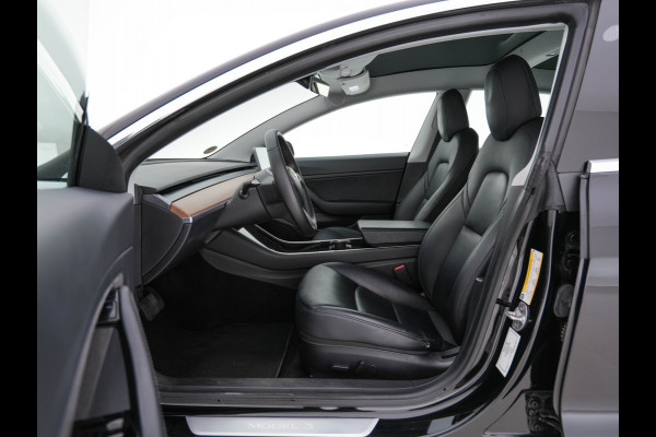 Tesla Model 3 Long Range AWD 75 kWh [ 3-Fase ] (INCL-BTW) Aut. *PANO | AUTO-PILOT | FULL-LEATHER | KEYLESS | FULL-LED | MEMORY-PACK | SURROUND-VIEW | DAB | CARPLAY | DIGI-COCKPIT | LANE-ASSIST | COMFORT-SEATS | 19"ALU*
