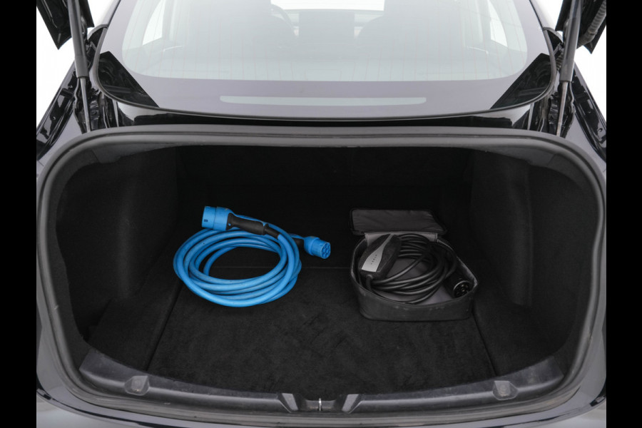 Tesla Model 3 Long Range AWD 75 kWh [ 3-Fase ] (INCL-BTW) Aut. *PANO | AUTO-PILOT | FULL-LEATHER | KEYLESS | FULL-LED | MEMORY-PACK | SURROUND-VIEW | DAB | CARPLAY | DIGI-COCKPIT | LANE-ASSIST | COMFORT-SEATS | 19"ALU*