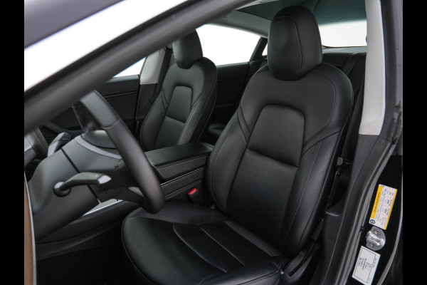 Tesla Model 3 Long Range AWD 75 kWh [ 3-Fase ] (INCL-BTW) Aut. *PANO | AUTO-PILOT | FULL-LEATHER | KEYLESS | FULL-LED | MEMORY-PACK | SURROUND-VIEW | DAB | CARPLAY | DIGI-COCKPIT | LANE-ASSIST | COMFORT-SEATS | 19"ALU*