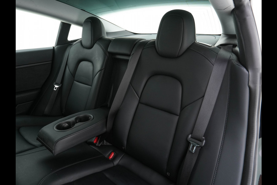Tesla Model 3 Long Range AWD 75 kWh [ 3-Fase ] (INCL-BTW) Aut. *PANO | AUTO-PILOT | FULL-LEATHER | KEYLESS | FULL-LED | MEMORY-PACK | SURROUND-VIEW | DAB | CARPLAY | DIGI-COCKPIT | LANE-ASSIST | COMFORT-SEATS | 19"ALU*