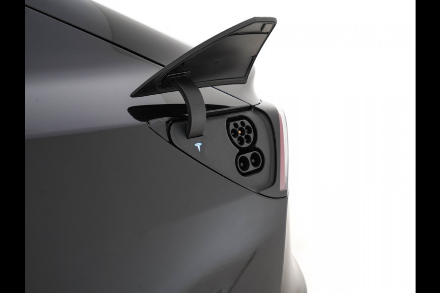 Tesla Model 3 Long Range AWD 75 kWh [ 3-Fase ] (INCL-BTW) Aut. *PANO | AUTO-PILOT | FULL-LEATHER | KEYLESS | FULL-LED | MEMORY-PACK | SURROUND-VIEW | DAB | CARPLAY | DIGI-COCKPIT | LANE-ASSIST | COMFORT-SEATS | 19"ALU*