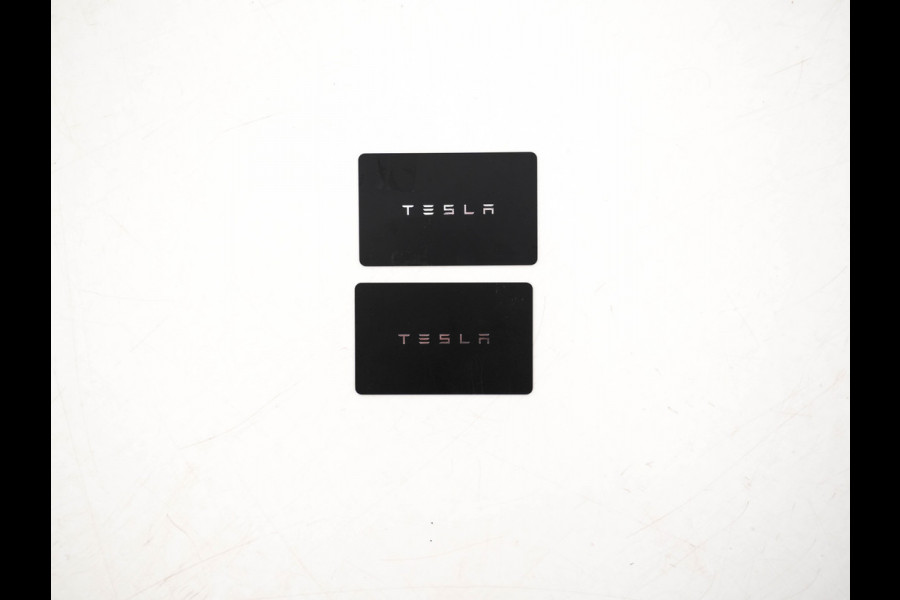Tesla Model 3 Long Range AWD 75 kWh [ 3-Fase ] (INCL-BTW) Aut. *PANO | AUTO-PILOT | FULL-LEATHER | KEYLESS | FULL-LED | MEMORY-PACK | SURROUND-VIEW | DAB | CARPLAY | DIGI-COCKPIT | LANE-ASSIST | COMFORT-SEATS | 19"ALU*