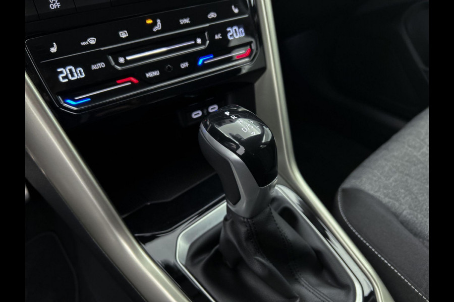 Volkswagen T-Roc 1.5 TSI MOVE DSG AD-CRUISE CAMERA CLIMA TREKHAAK