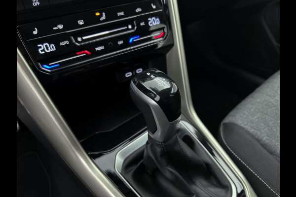 Volkswagen T-Roc 1.5 TSI MOVE DSG AD-CRUISE CAMERA CLIMA TREKHAAK