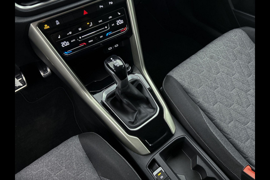 Volkswagen T-Roc 1.5 TSI MOVE DSG AD-CRUISE CAMERA CLIMA TREKHAAK