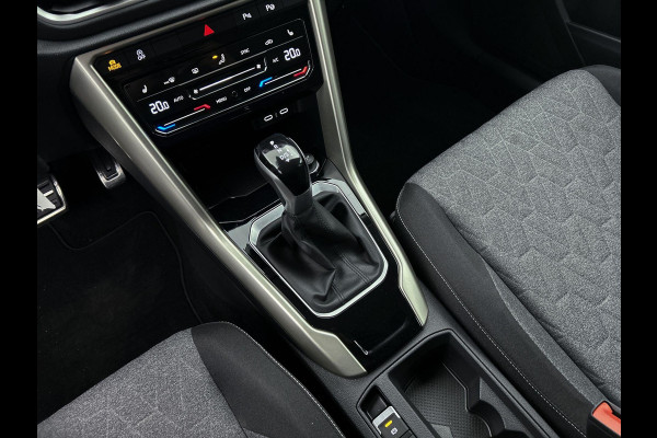Volkswagen T-Roc 1.5 TSI MOVE DSG AD-CRUISE CAMERA CLIMA TREKHAAK