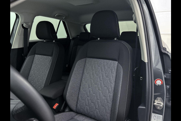 Volkswagen T-Roc 1.5 TSI MOVE DSG AD-CRUISE CAMERA CLIMA TREKHAAK